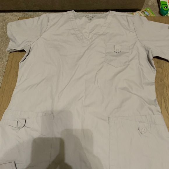 Butter Soft Scrubs sz L - Picture 2 of 4